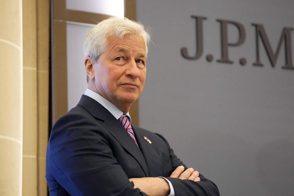 Ostrzeżenie prezesa JPMorgan Jamiego Dimona dotyczące 8% stopy procentowej